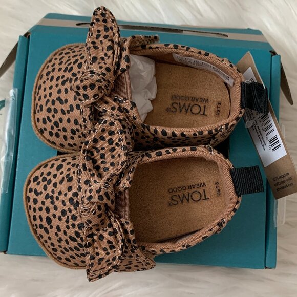 TOMS Cheetah Canvas Crib Alpargata Shoes in Toffee BABY SIZE 3 (12-18 MONTHS) - Picture 2 of 7